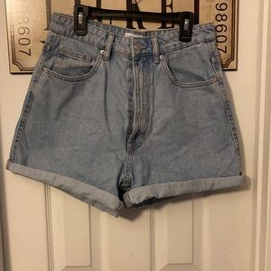 Zara Mom Shorts Light Wash